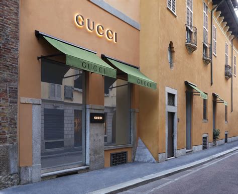 gucci circolo milano prezzo|gucci outlet in milan.